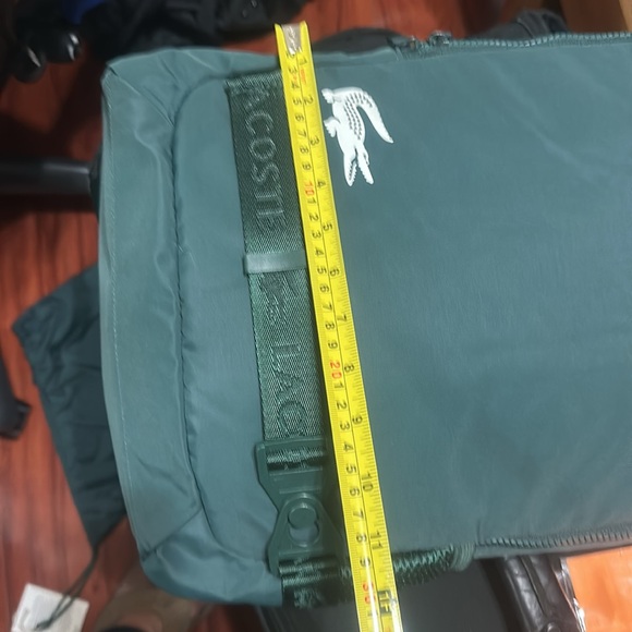 Brand new Lacoste Unisex Backpack with bag - Picture 8 of 8